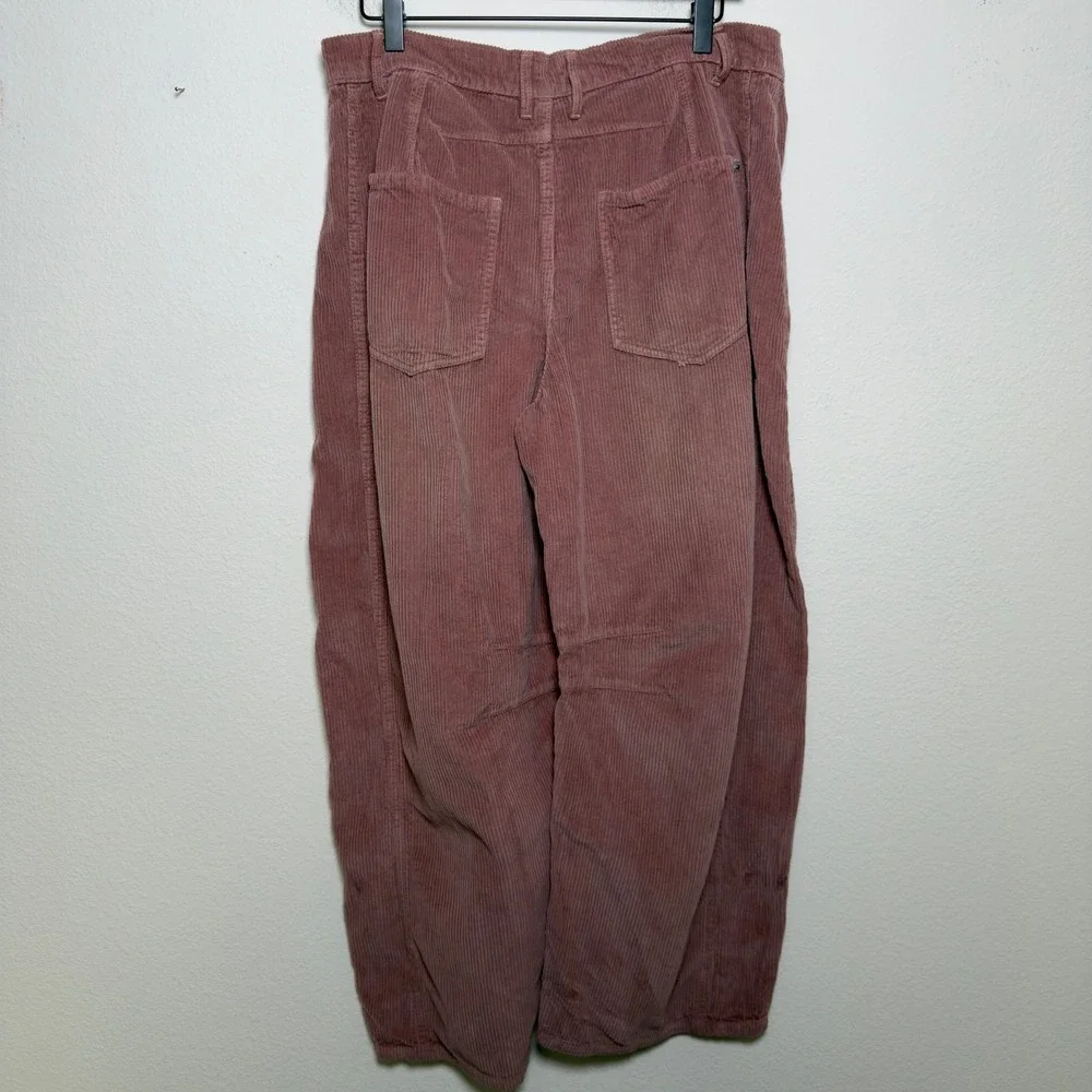 We The Free Good Luck Mid Rise Cord Barrel Jeans‎ 30